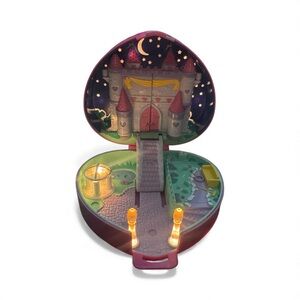 Polly Pocket Starlight Castle Compact Vintage 1990s EUC missing people nostalgic
